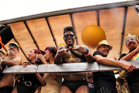 bares de ambiente en benidorm|Guía gay de Benidorm. Calles y zonas de movida gay。